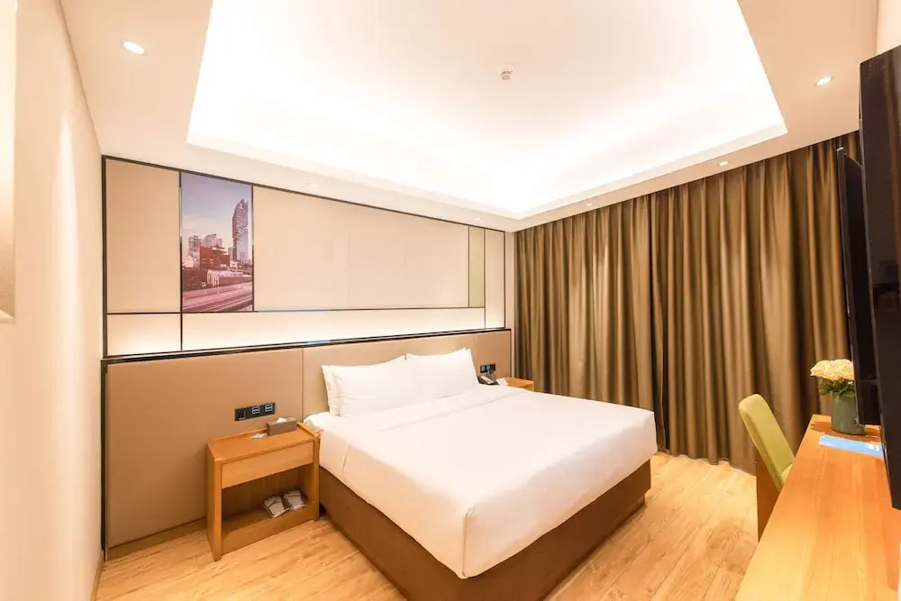 Rising Dragon International Hotel