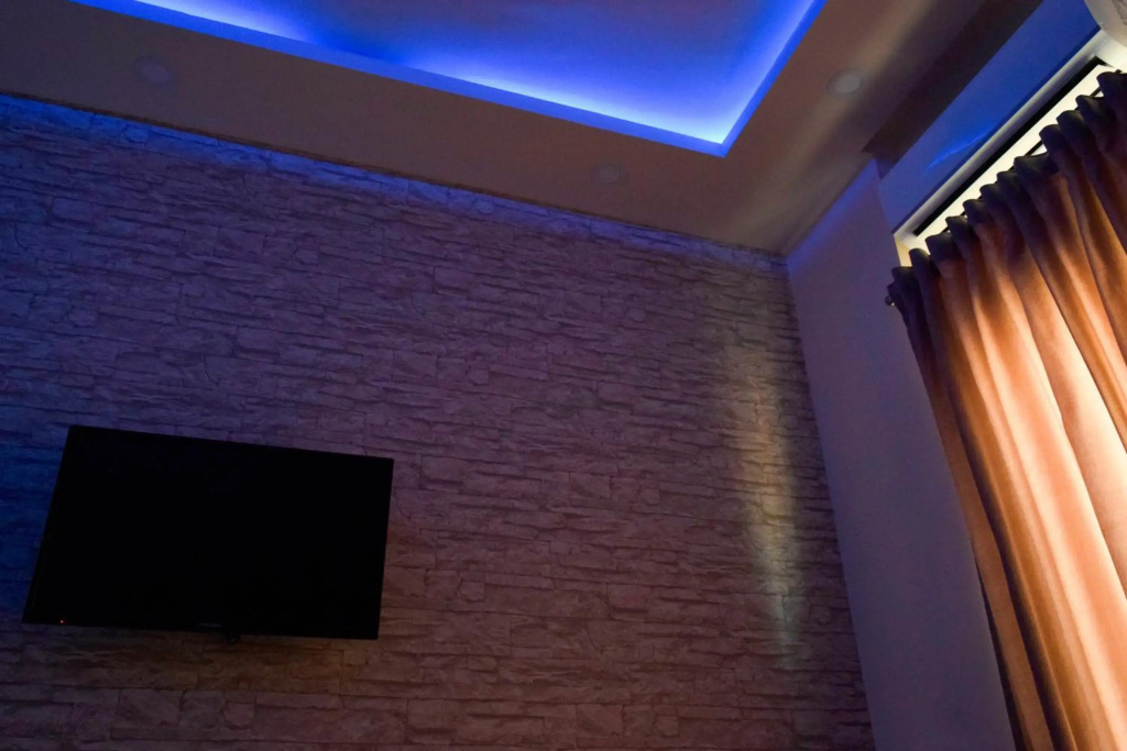 Nephele Luxury Suite