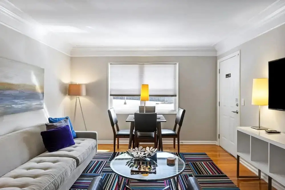 Brookwood Courtyard by BCA Furnished Apartments Bcc1b 04 D