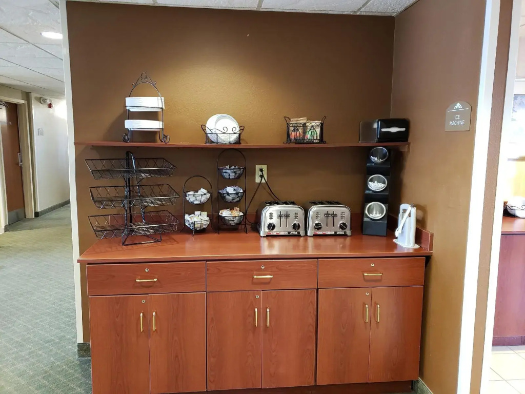 Microtel Inn & Suites by Wyndham Dover New Hampshire