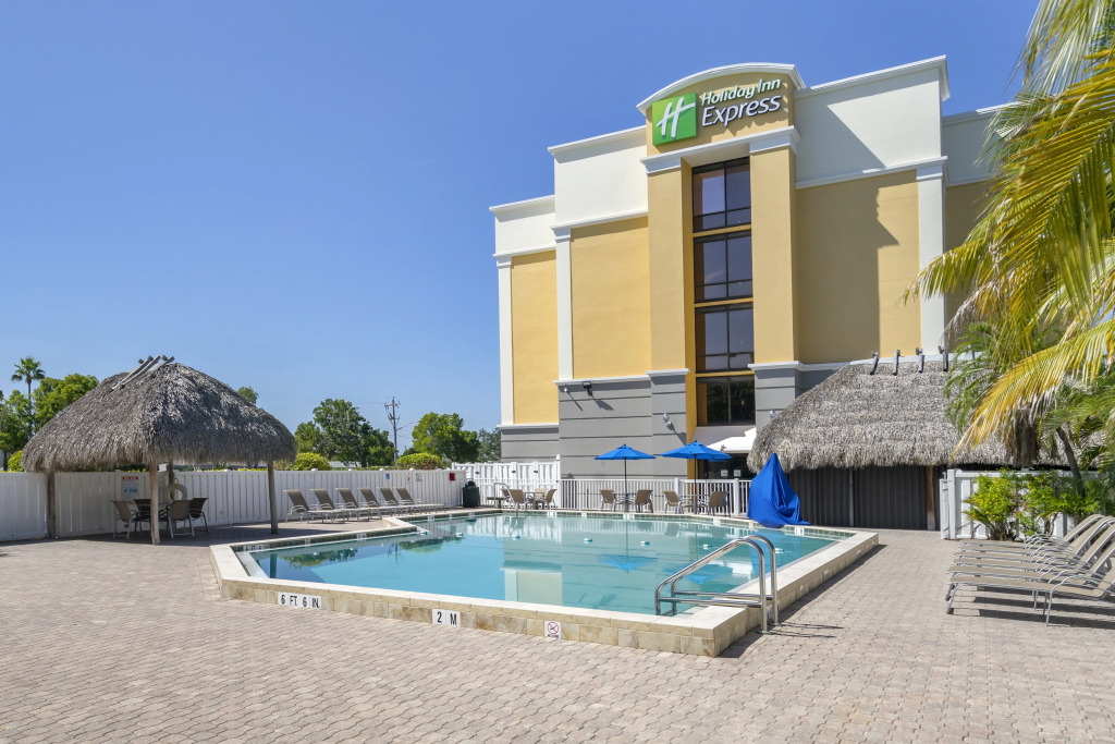 Holiday Inn Express Cape Coral-Fort Myers Area by IHG
