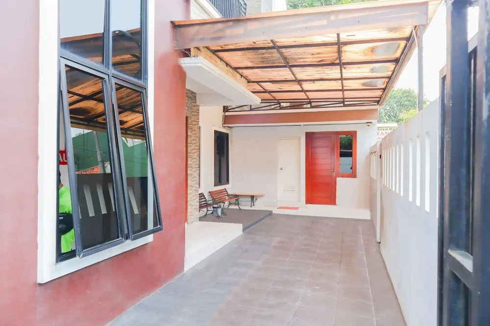 Oyo 2636 Paulus Residence