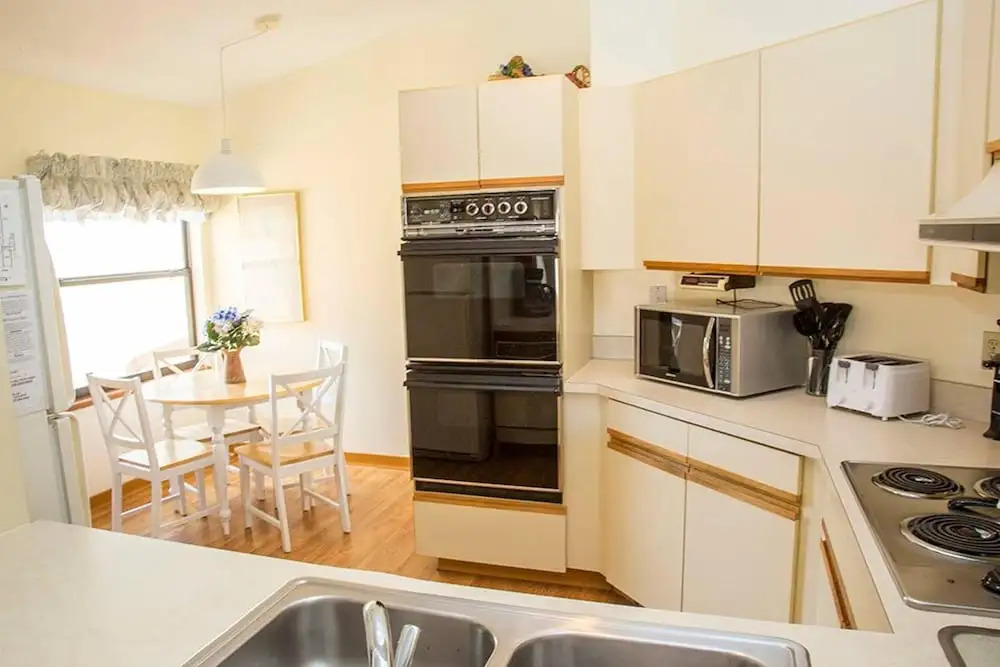 Claremont Holiday Home