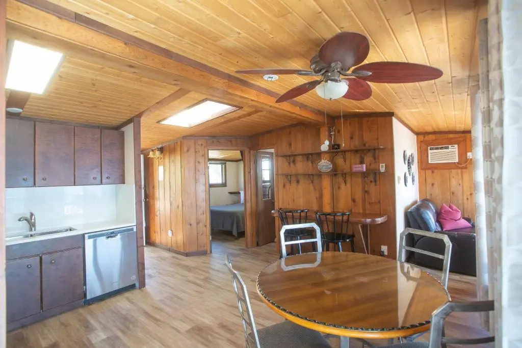 Peachland Beach Resort