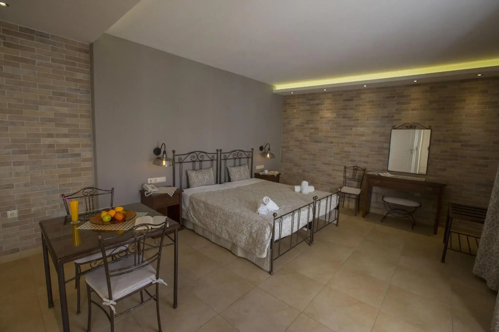 Anassa Deluxe Suites