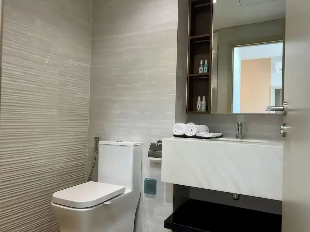 The Antonia Apartments - Korea Town D7