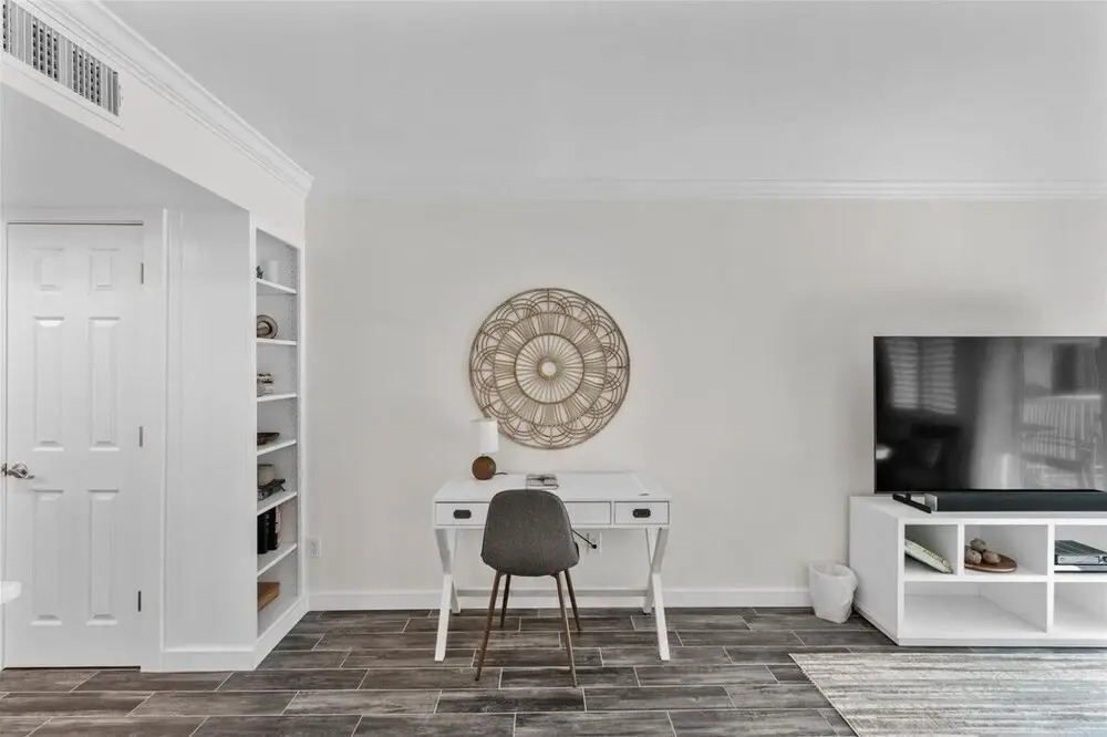 Holiday Surf And Racquet Club 413 1 Bedroom Condo by Redawning