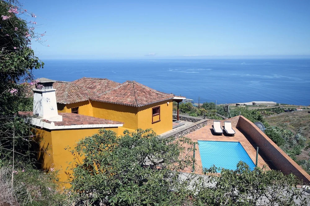 Casa Rural Lina by Isla Bonita