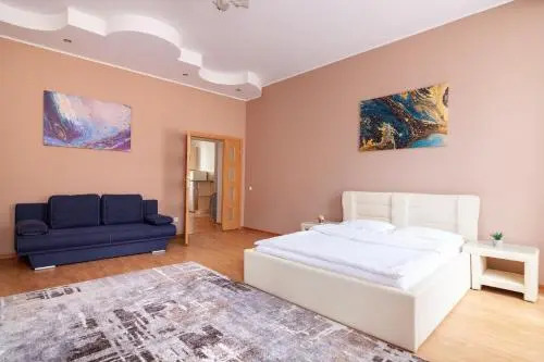 LEOGRAND Apartments Svobody 33