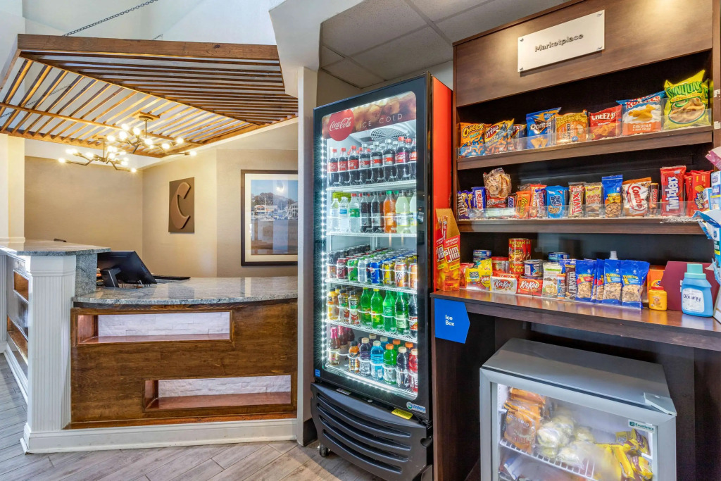 Comfort Suites Southport - Oak Island