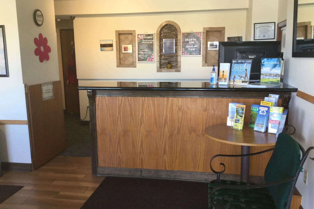 Super 8 by Wyndham Petoskey