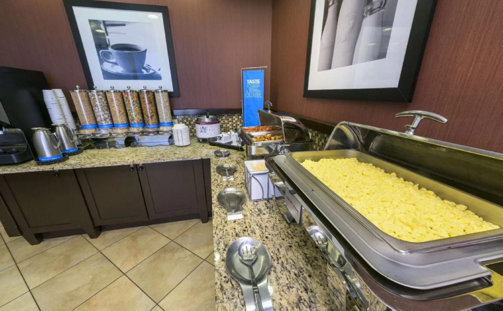 Hampton Inn & Suites Yonkers