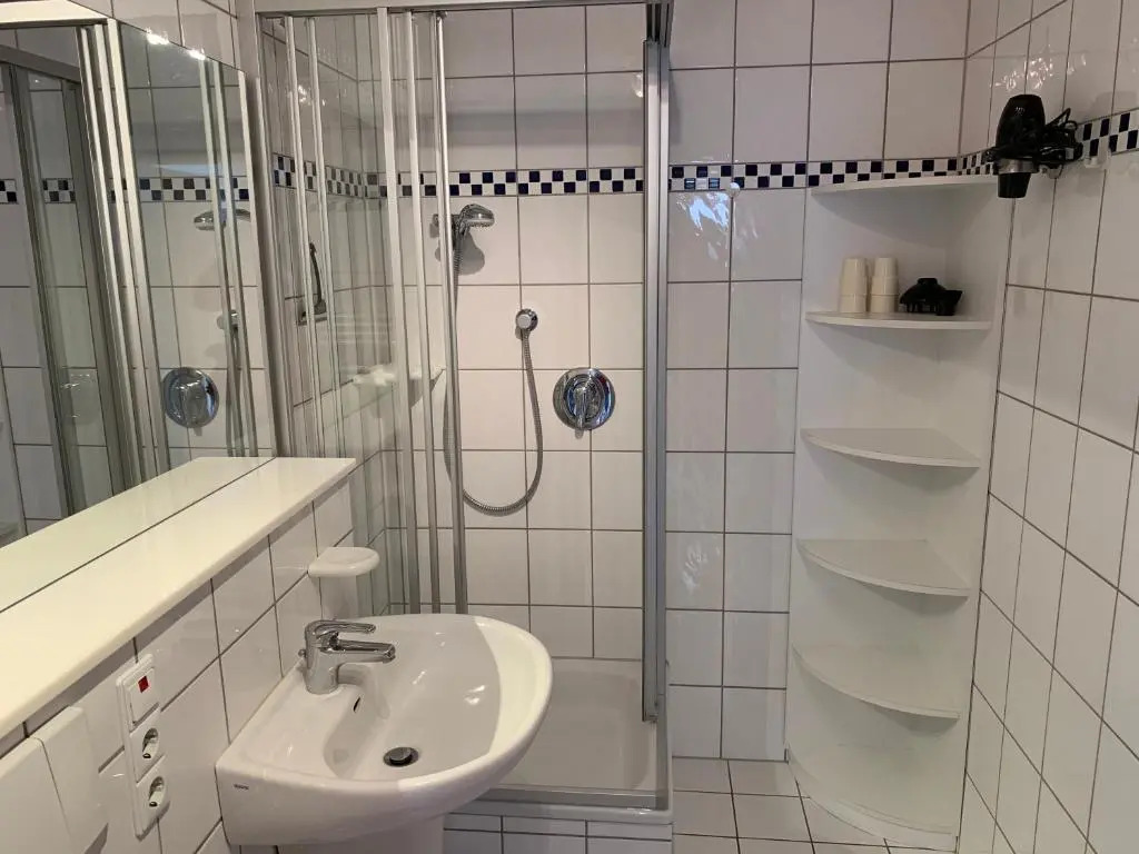 Alte Schmiede 9