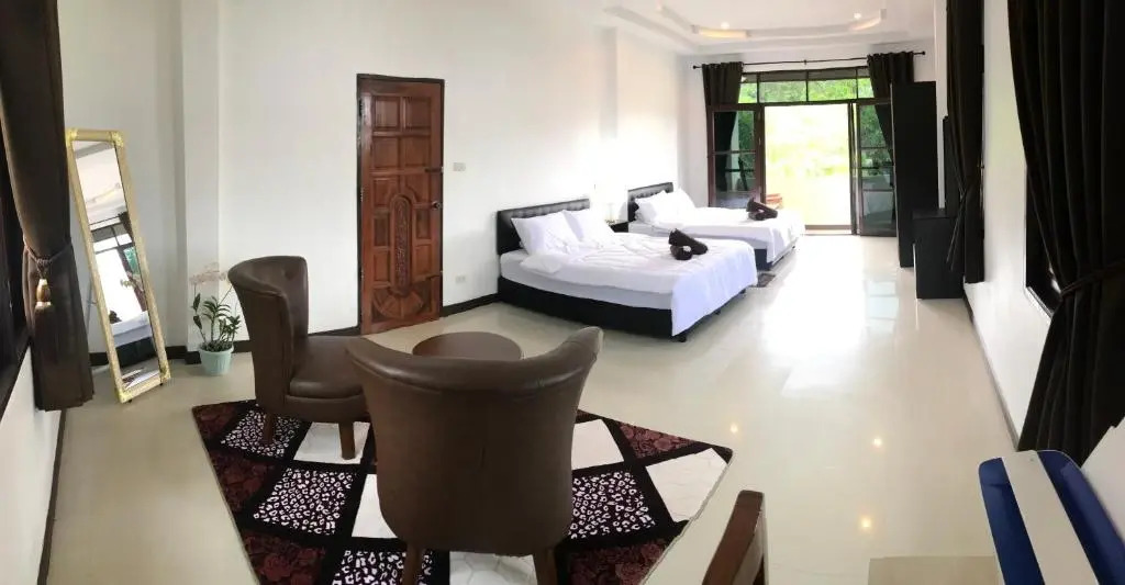 Villa Vanda 4 bedrooms by Orchids pool Villas