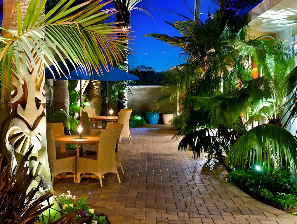 Ocean Palms Beach Resort
