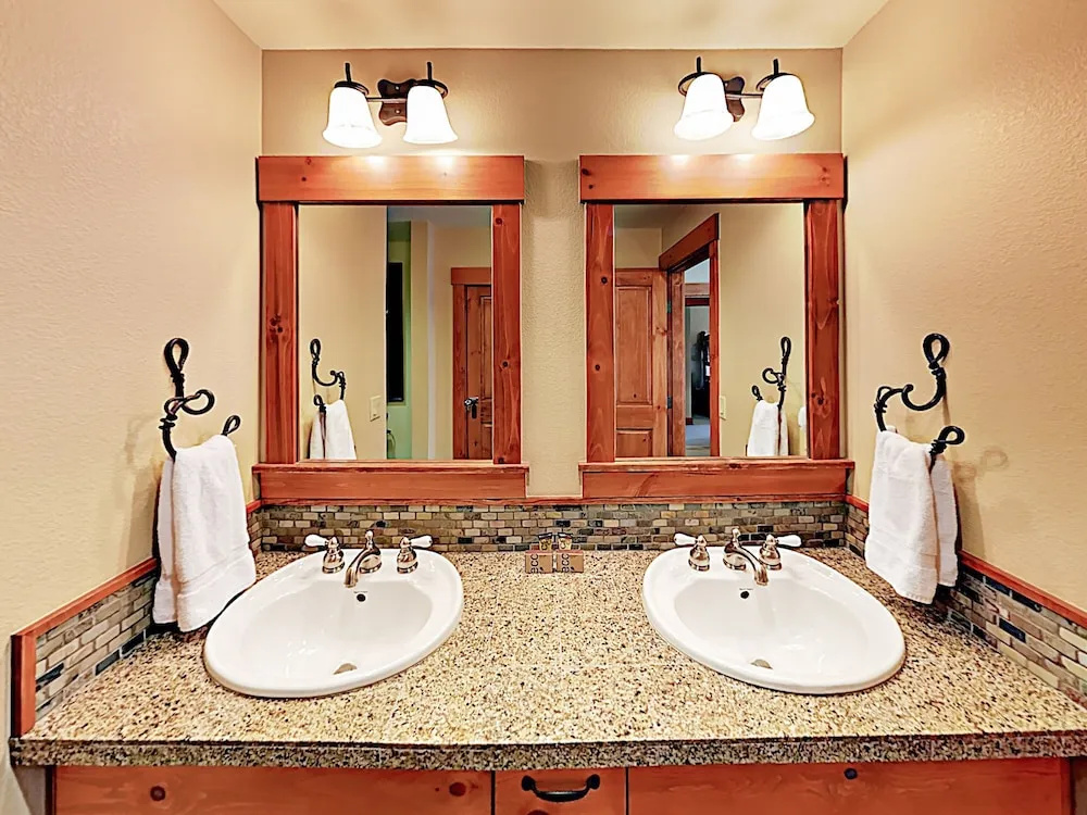 2br W/ Hot Tub At Sierra Star Golf Course 2 Bedroom Condo