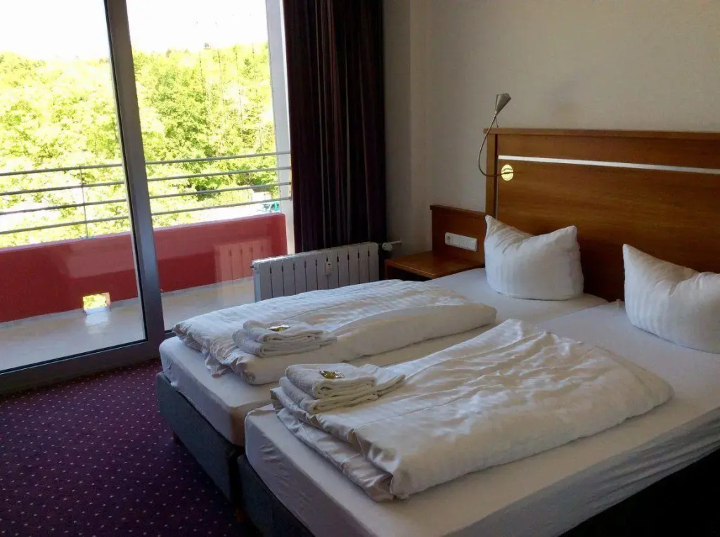 HOTEL IM PARK