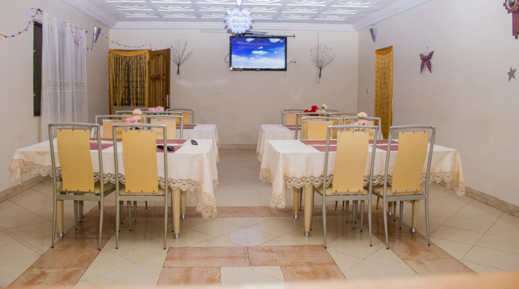 Lovista Hotel