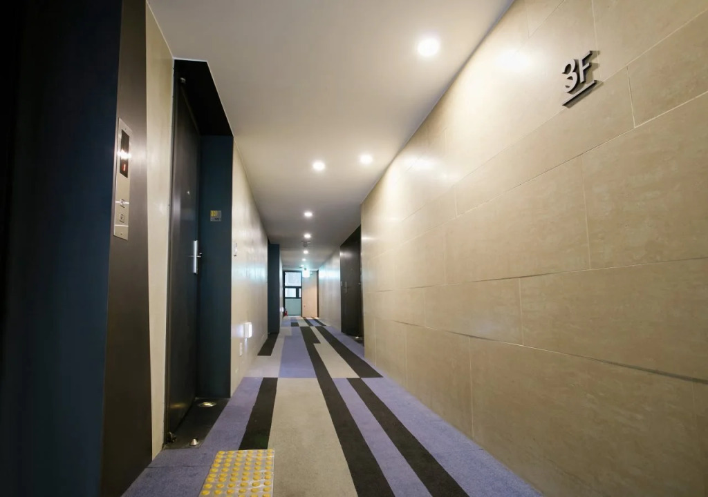 Tria Hotel