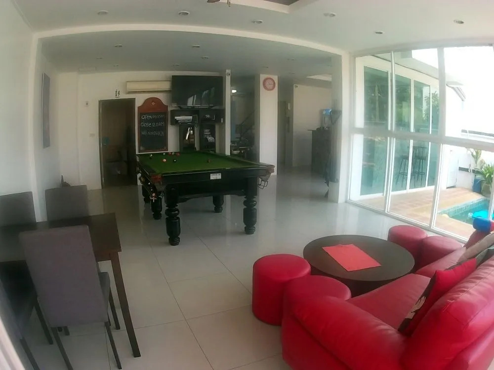 Swan Guesthouse and Restaurant