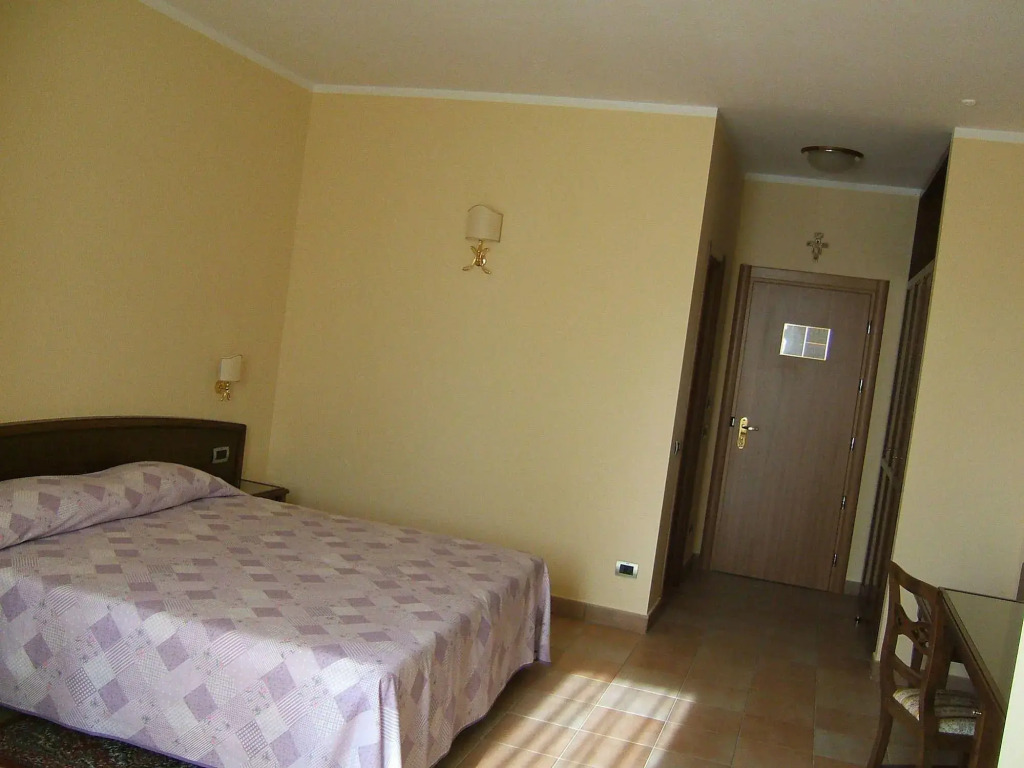 Hotel Sirius