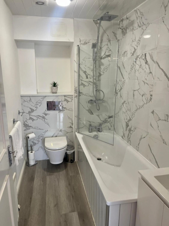 Casa Fresa - City Quay Apartment