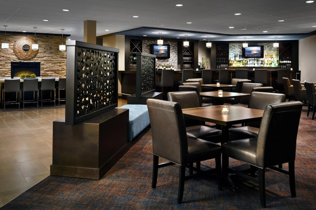 Delta Hotels by Marriott Sault Ste. Marie Waterfront