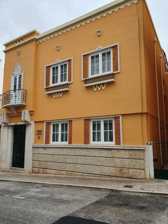 Inn Faro - Casa Amarela - Guest House