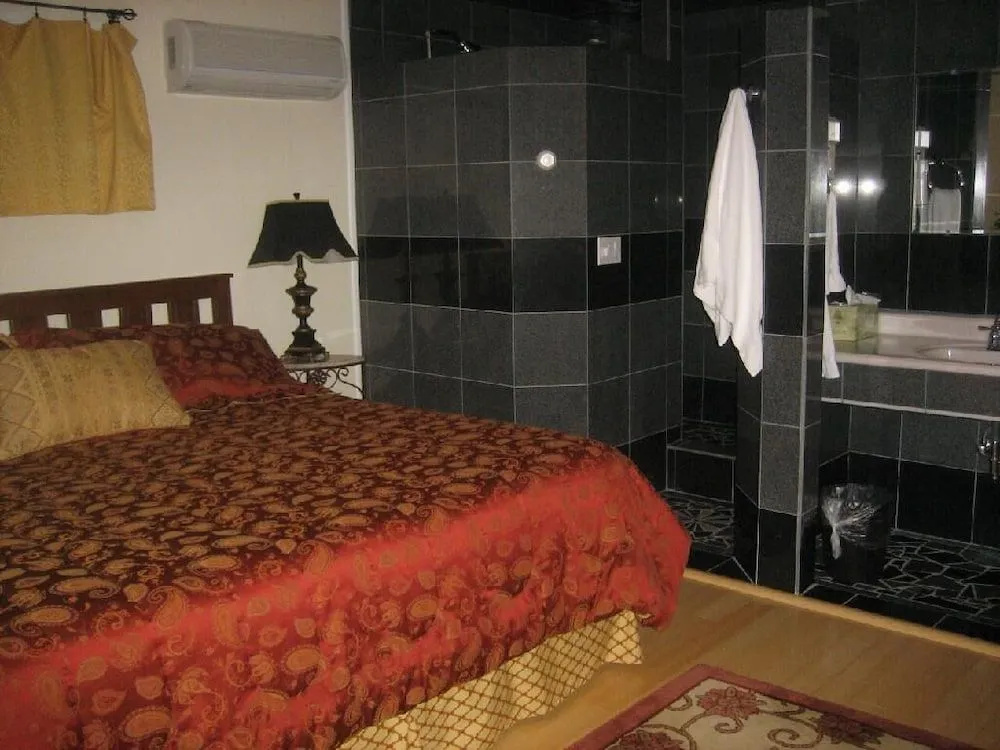 Spring Motor Inn