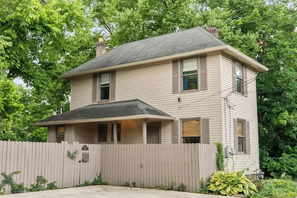 The Gustavus House - For 4!