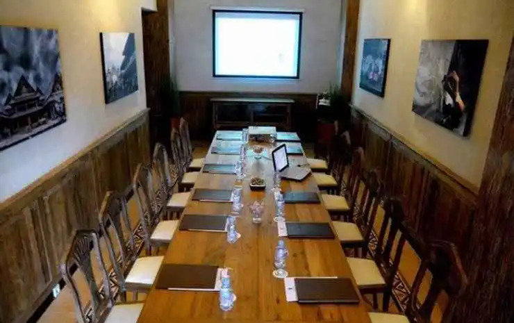 Omah Sinten Heritage Hotel & Resto