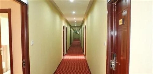 Tai'an Century Business Hotel
