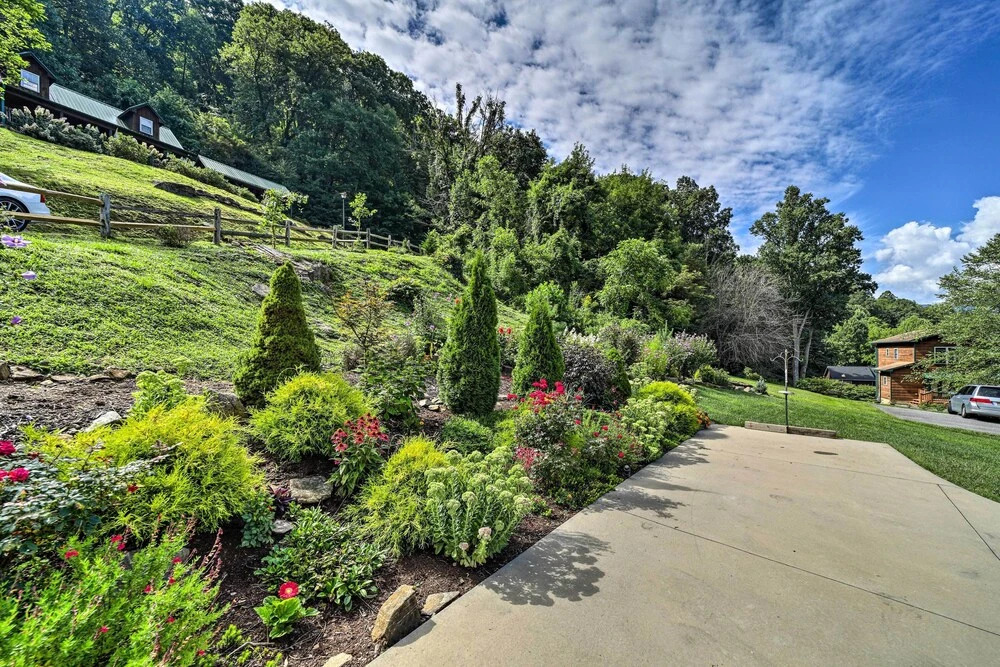 Striking Waynesville Home w/ Mtn Views & Deck