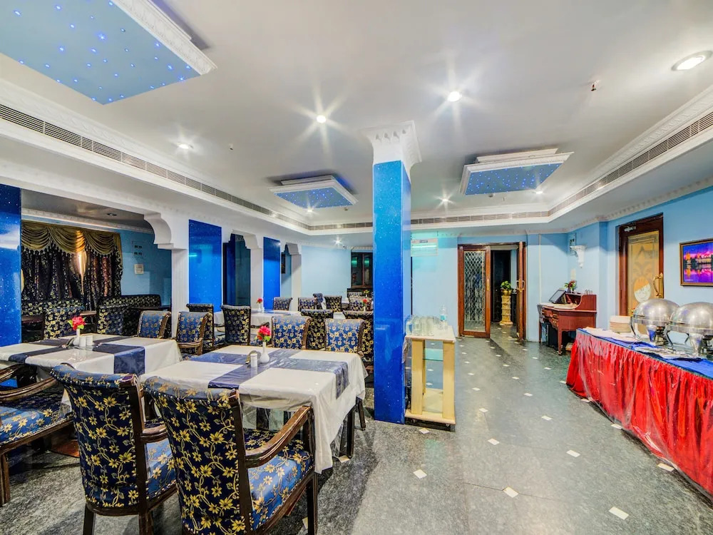 OYO 29230 Ik London Residency