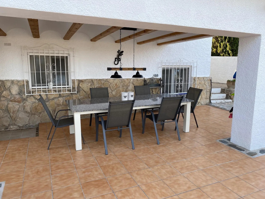 Villa Emilia 4 Personas