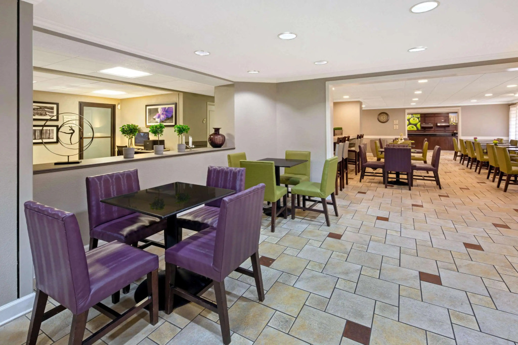 La Quinta by Wyndham Miami Airport East