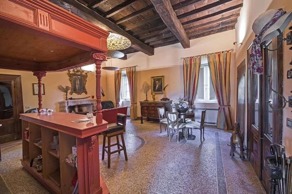 Villa DellAnnunziata