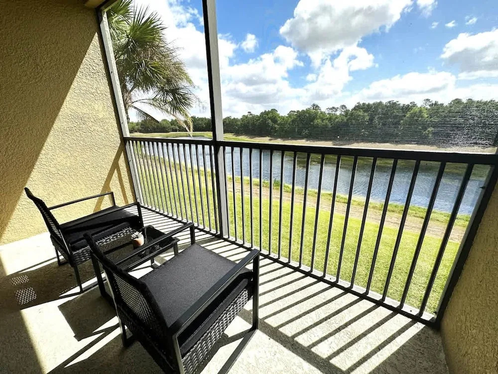 Very Near Disney 3 Bd Condo Walmart 1 min Away