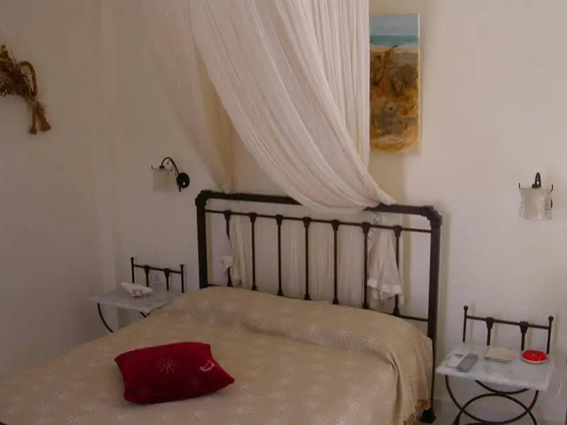 Sardi Eugenia Rooms