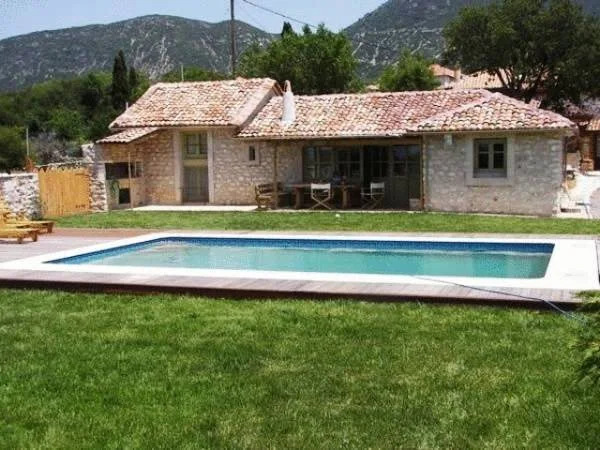 Elaion Guesthouse