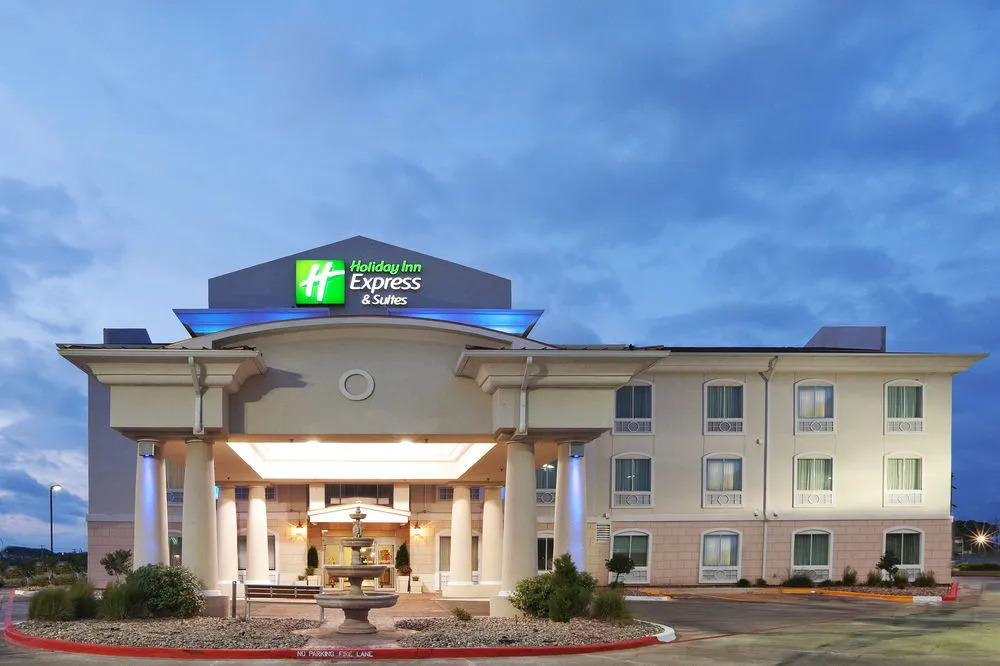 Holiday Inn Express Hotel & Suites Woodward Hwy 270 by IHG