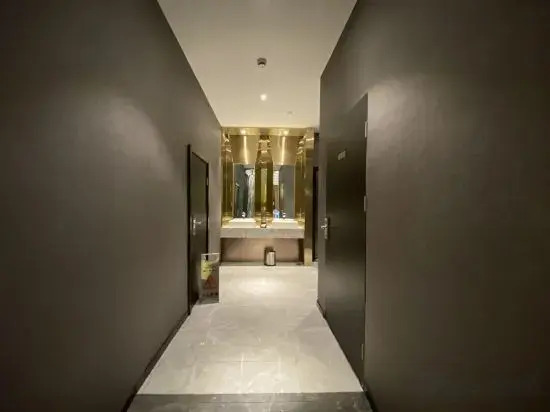 Crystal Hotel Jingan Darongcheng Hutai Road