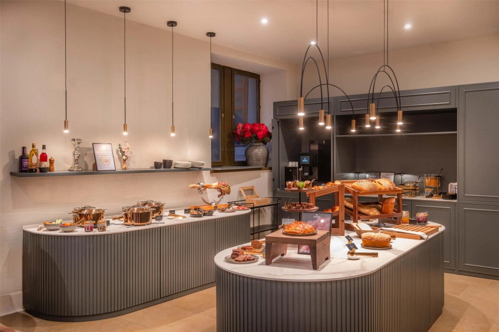 Cour des Loges Lyon, A Radisson Collection Hotel