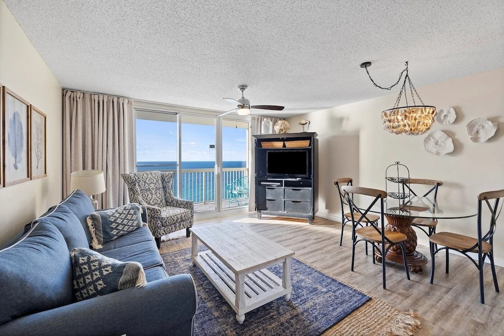 Pelican Beach 1506 1 Bedroom Condo by Pelican Beach Management
