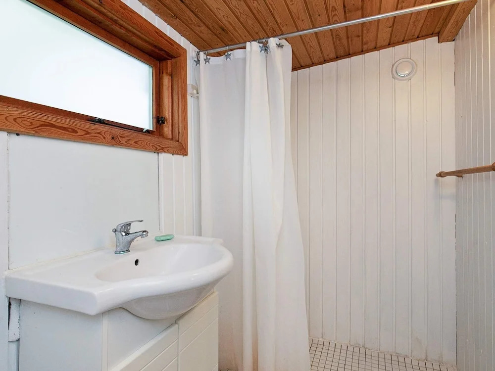 Cozy Holiday Home in Syddanmark near Sea