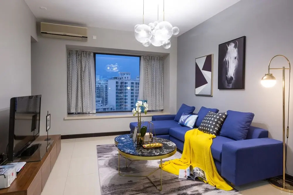 Locals Boutique Apartment Huafa Plaza 38
