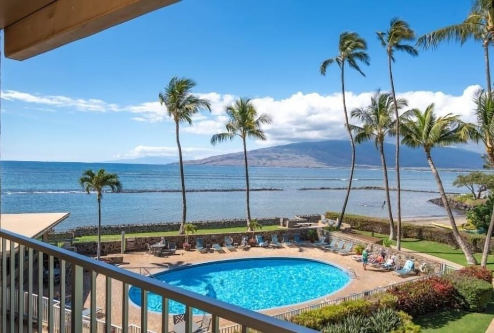 Menehune Shores, #308 2 Bedroom Condo