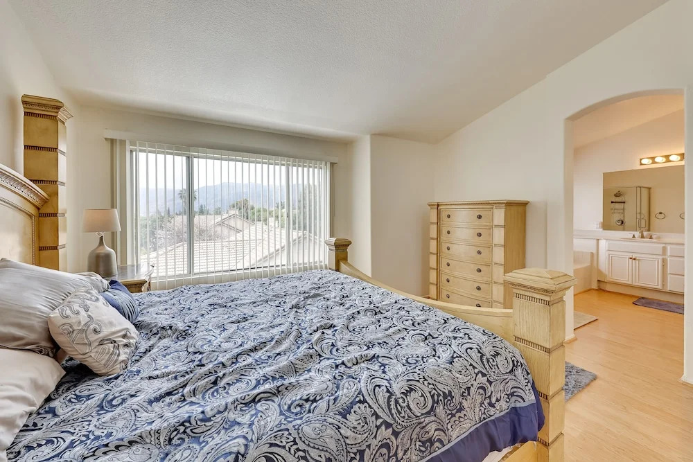 Lake Elsinore Vacation Rental ~ 4 Mi to the Lake!