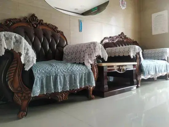 Benxi County Holiday Hot Spring Resort Hotel