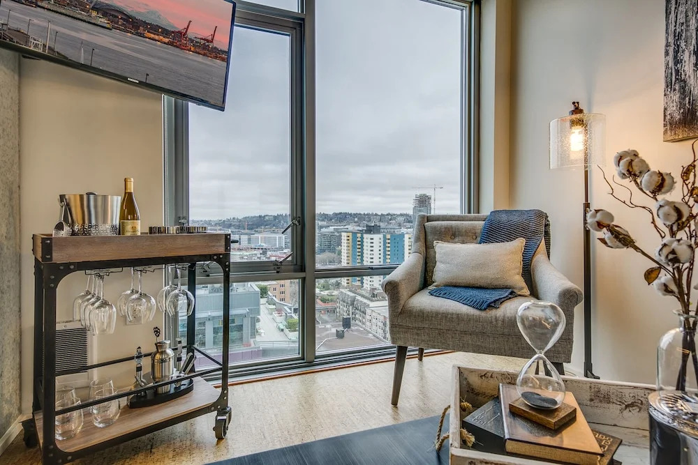 L.A. Ultra Luxury Downtown Rentals
